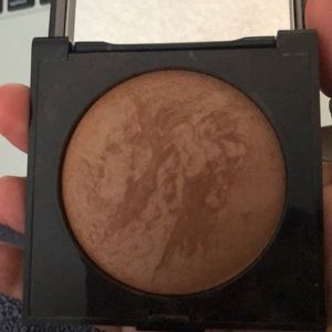Laura mercier bronzer
